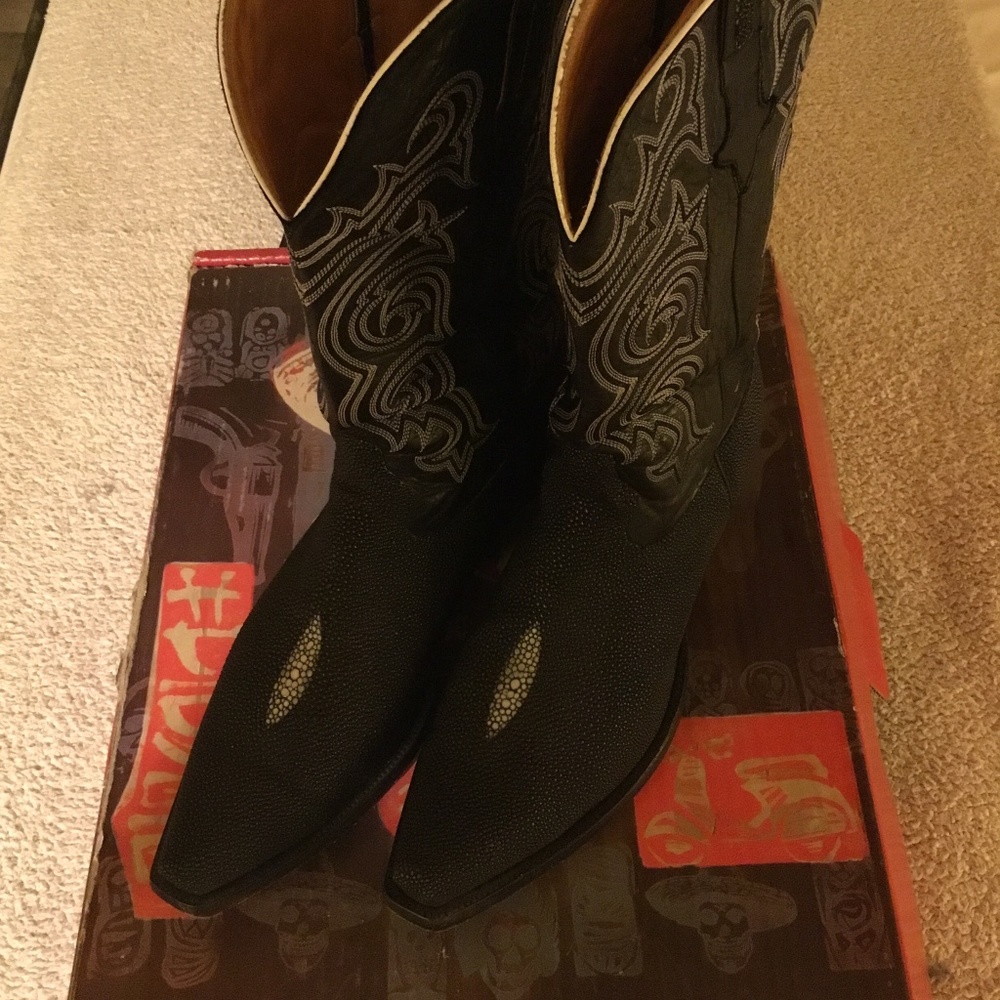 Apache Stingray by Heritage Boot Company